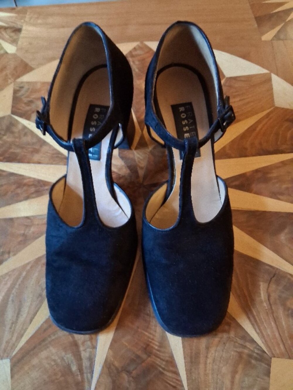 Fratelli Rossetti Classic Black Suede Soft Square-Toe T-Strap Heels US 9.5 M